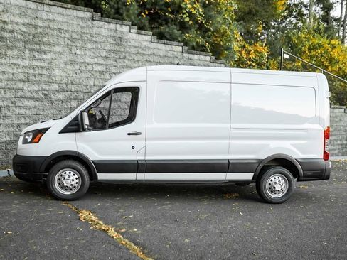 Used 2023 Ford Transit 250 Medium Roof AWD w/ Load Area Protection Package image 9