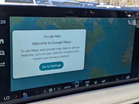 Used 2025 Lincoln Aviator Reserve image 27