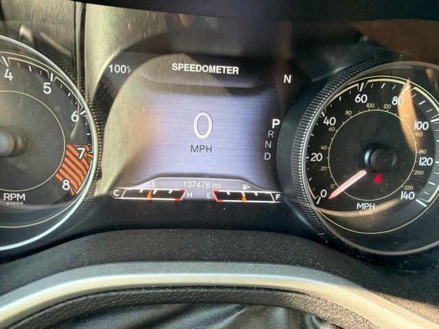Used 2014 Jeep Cherokee Trailhawk w/ Comfort/Convenience Group AWD/4WD image 17