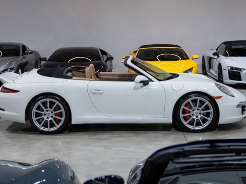 Used 2013 Porsche 911 Carrera S RWD image 8