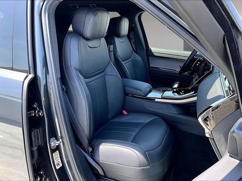 New 2026 Land Rover Range Rover Sport SE AWD/4WD image 11