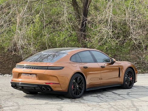 Certified 2026 Porsche Panamera GTS image 7