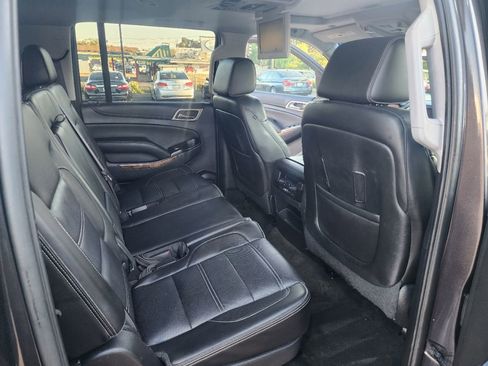 Used 2015 GMC Yukon XL Denali w/ Touring Package image 14