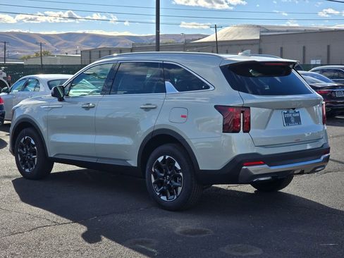 New 2026 Kia Sorento S w/ S Panoramic Sunroof Package image 3