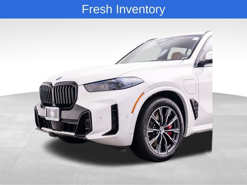 Certified 2026 BMW X5 xDrive50e AWD/4WD image 39