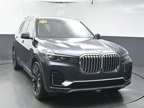 Used 2019 BMW X7 xDrive40i w/ Premium Package image 3