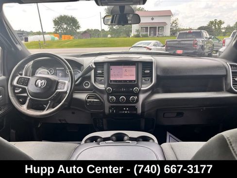 Used 2022 RAM 2500 Big Horn AWD/4WD image 9
