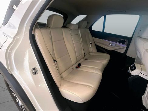 Used 2025 Mercedes-Benz GLE 450e 4MATIC image 19