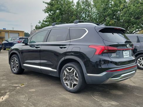 Used 2023 Hyundai Santa Fe Limited FWD image 3