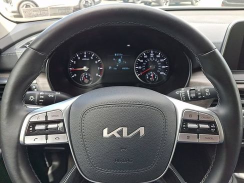 Used 2022 Kia Telluride EX w/ EX Premium Package AWD/4WD image 21