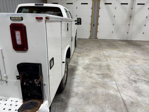 Used 2016 Ford F350 XL w/ Power Equipment Group image 10