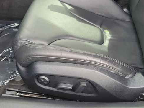 Used 2012 Audi R8 V10 image 13