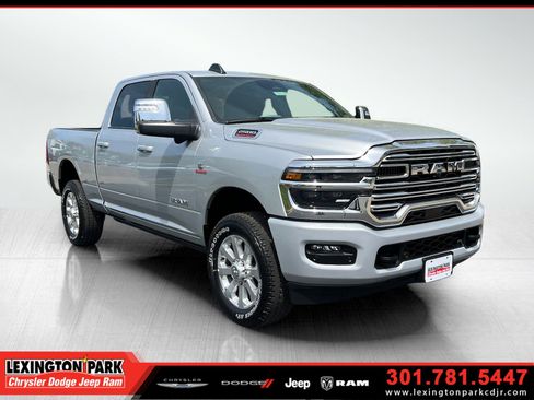 New 2026 RAM 2500 Laramie AWD/4WD image 1