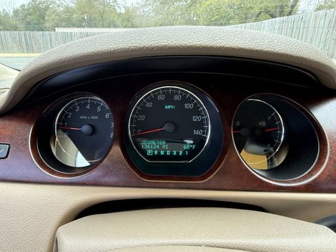 Used 2006 Buick Lucerne CXL w/ Luxury Package FWD image 19
