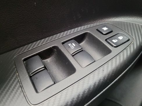 Used 2020 Mitsubishi Eclipse Cross ES image 27