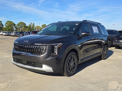New 2026 Kia Carnival EX image 4