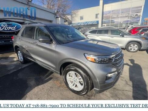 Used 2023 Ford Explorer XLT w/ Equipment Group 202A image 7