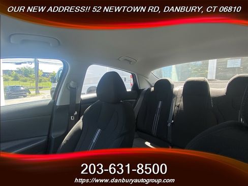 Used 2023 Hyundai Elantra SEL w/ Preferred Accessory Package FWD image 15