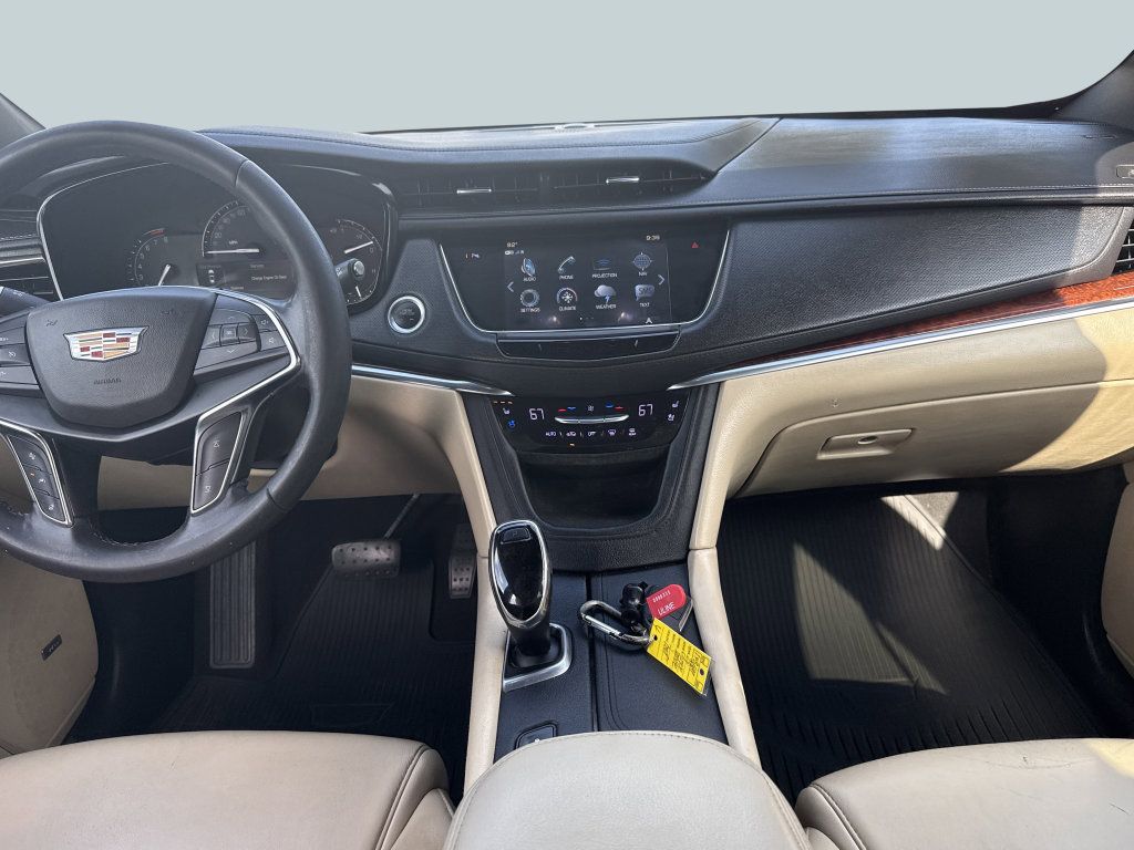 Used 2019 Cadillac XT5 Premium Luxury FWD image 15