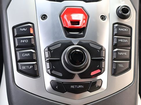 Used 2013 Lamborghini Aventador LP 700-4 image 20