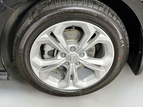 Certified 2025 Honda Accord LX image 12