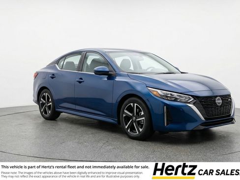 Used 2025 Nissan Sentra SV image 1