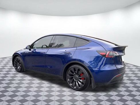 Used 2022 Tesla Model Y Performance image 4