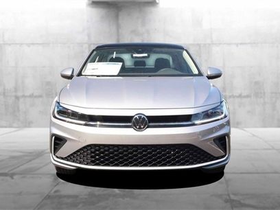 New 2025 Volkswagen Jetta SE