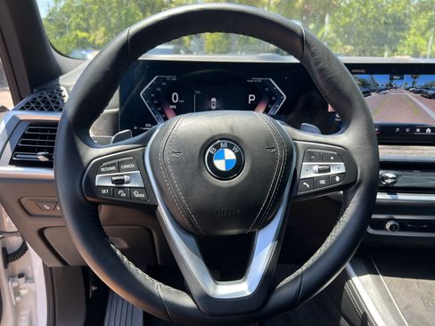 Used 2026 BMW X5 xDrive40i AWD/4WD image 18