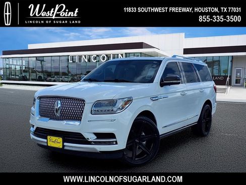 Used 2021 Lincoln Navigator Reserve RWD image 1