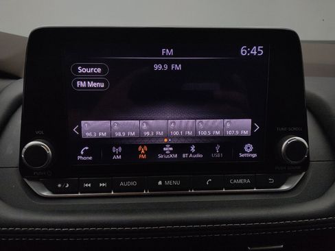 Used 2023 Nissan Rogue SV AWD/4WD image 25