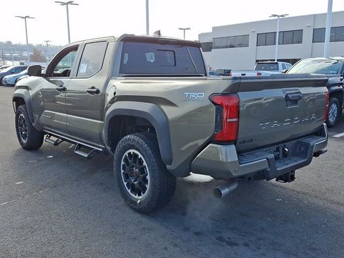 New 2026 Toyota Tacoma TRD Off-Road image 4
