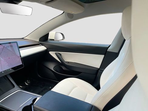 Used 2021 Tesla Model 3 Long Range AWD/4WD image 21
