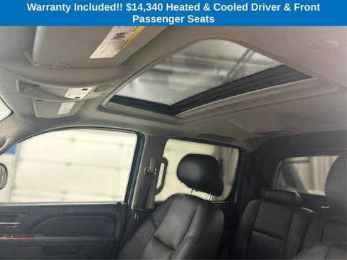 Used 2010 Chevrolet Avalanche LTZ image 26