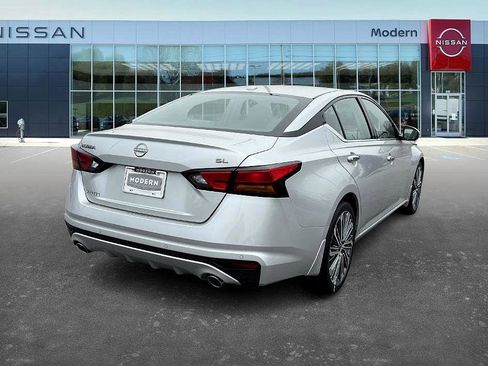 New 2025 Nissan Altima 2.5 SL image 5