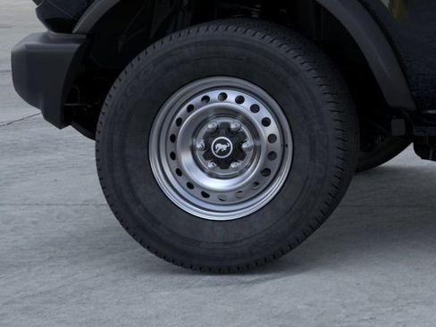 New 2025 Ford Bronco 4-Door AWD/4WD image 21