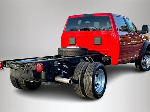 Used 2023 RAM 4500 SLT w/ Quick Order Package 27G SLT image 6