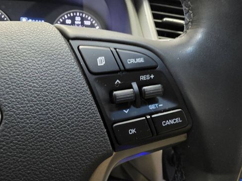 Used 2016 Hyundai Tucson Limited FWD image 18