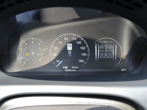 Used 2016 Jaguar XJ R-Sport image 37