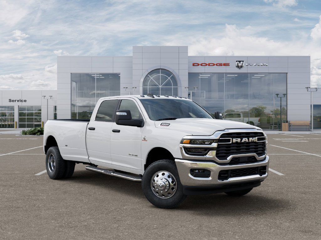 New 2027 RAM 3500 Big Horn AWD/4WD image 6