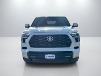 Used 2023 Toyota Sequoia Platinum video 2