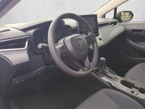 Used 2024 Toyota Corolla LE FWD image 9