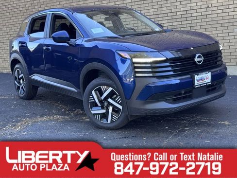 New 2025 Nissan Kicks SV w/ Charging Package image 1