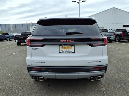 New 2026 GMC Acadia Elevation w/ Elevation Premium Package FWD image 6