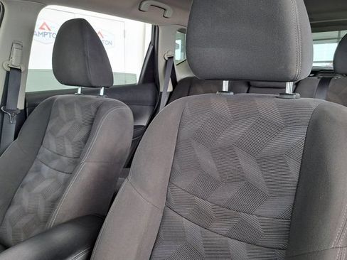 Used 2016 Nissan Rogue S w/ Appearance Package FWD image 23