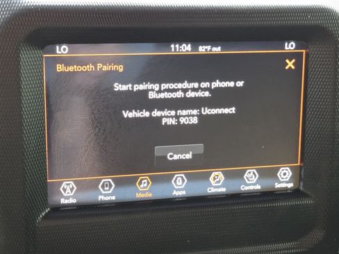 Used 2020 Jeep Wrangler Sport AWD/4WD image 7