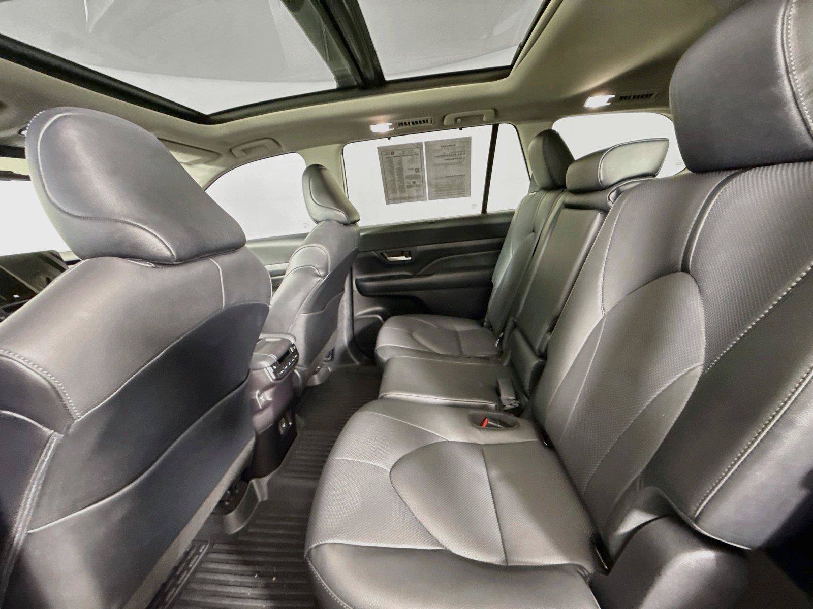 Certified 2026 Toyota Grand Highlander FWD image 33