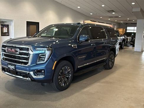 New 2026 GMC Yukon XL Elevation image 3