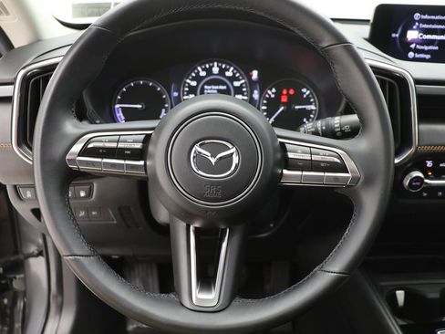 Used 2025 MAZDA CX-50 2.5 Hybrid w/ Premium Plus Pkg AWD/4WD image 16