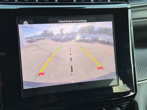 Used 2023 Jeep Grand Cherokee Altitude AWD/4WD image 23